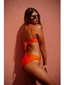 Daisy Bottom | Vibes