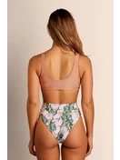 Yvonne Bottom | Romance